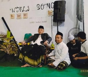 Gus Ali bersama Kepala Yayasan